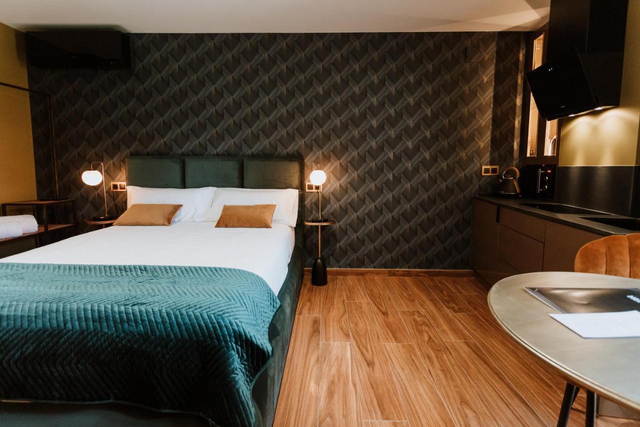 Apartamentos Boutique Heritage San Martin De Trevejo Luaran gambar