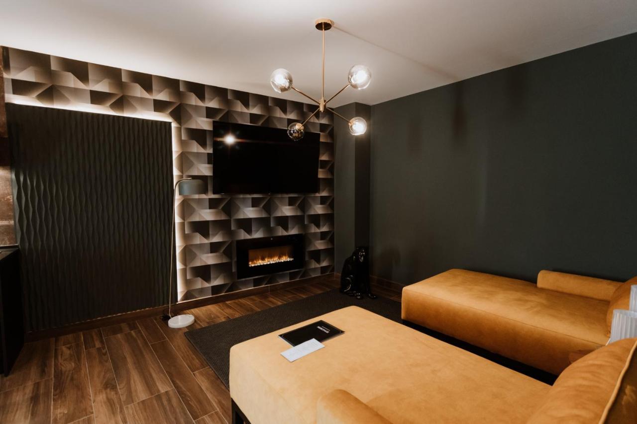 Apartamentos Boutique Heritage San Martin De Trevejo Luaran gambar