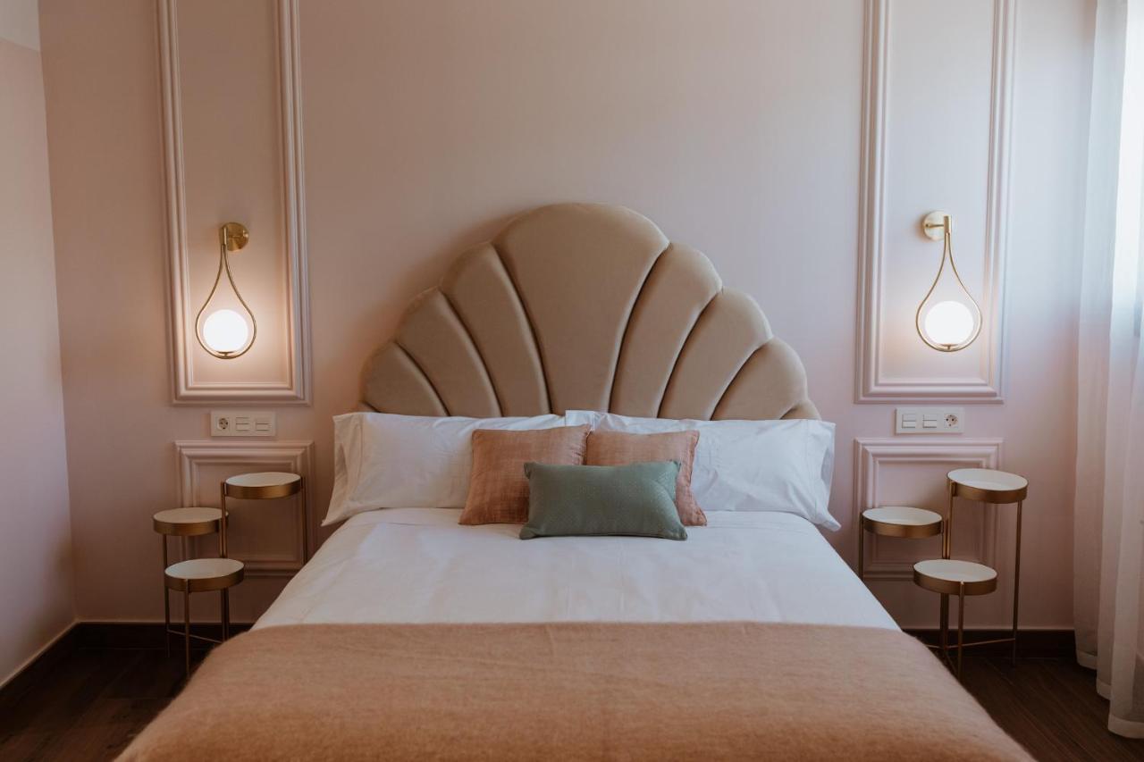 Apartamentos Boutique Heritage San Martin De Trevejo Luaran gambar
