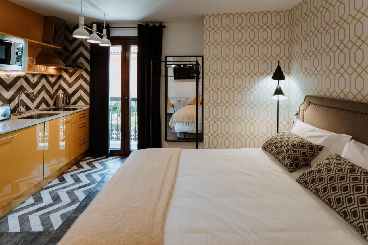 Apartamentos Boutique Heritage San Martin De Trevejo Luaran gambar